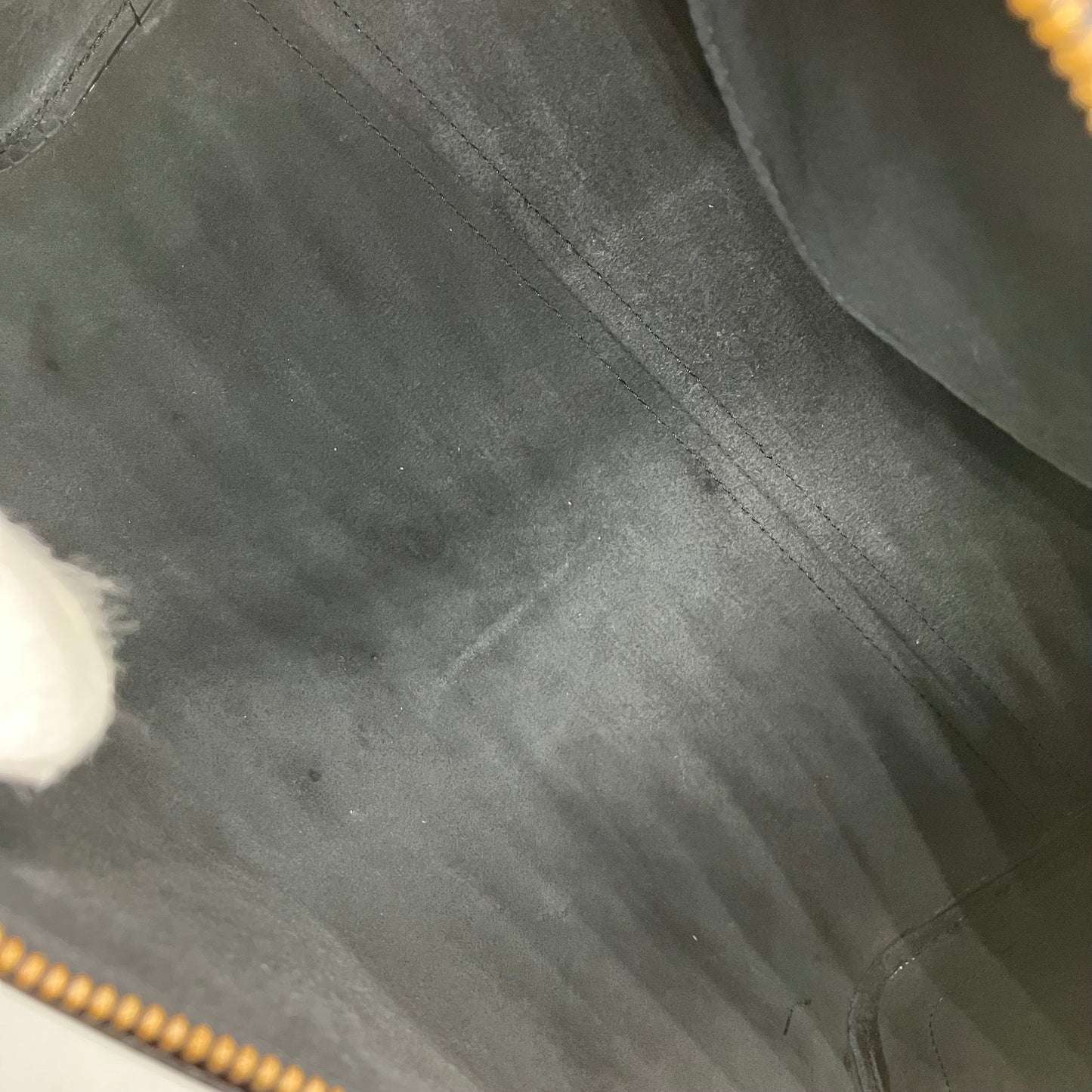LOUIS VUITTON Epi Speedy 35