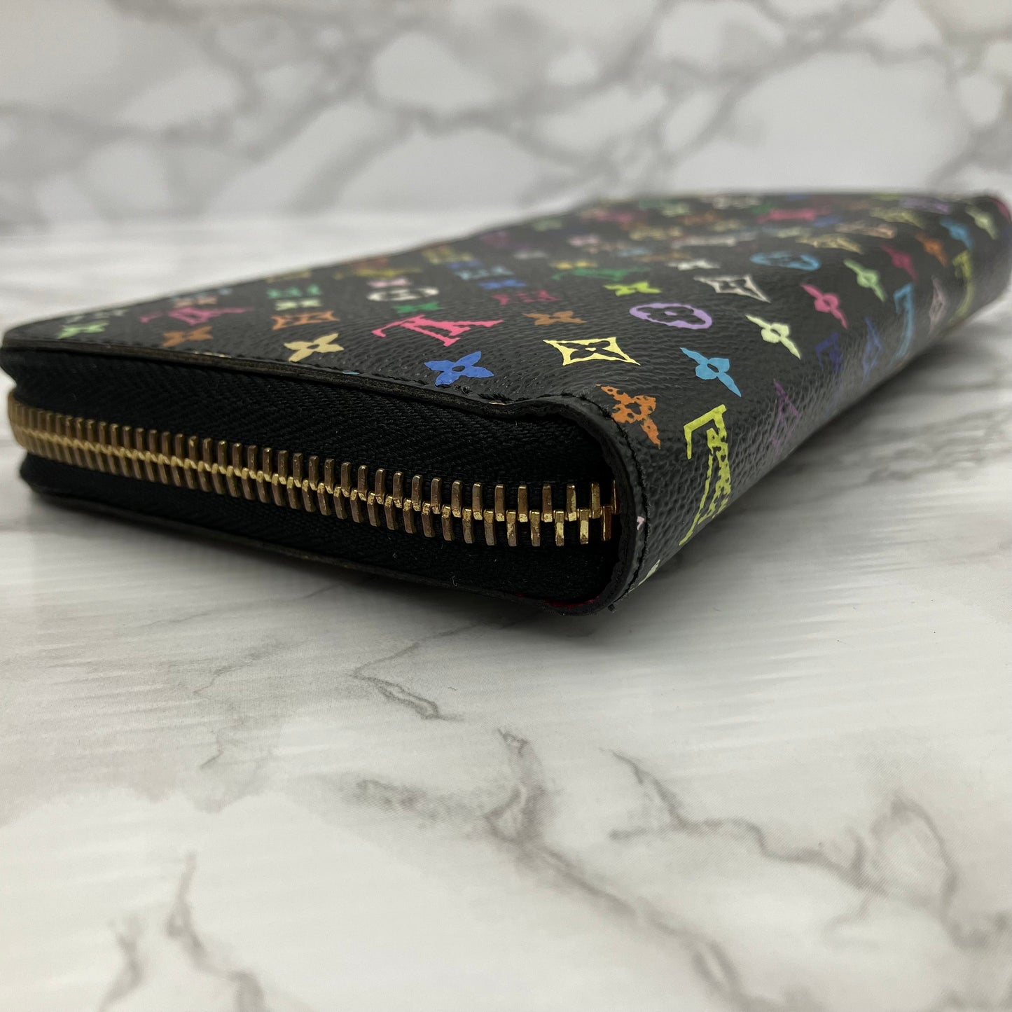 LOUIS VUITTON Multicolor Zippy