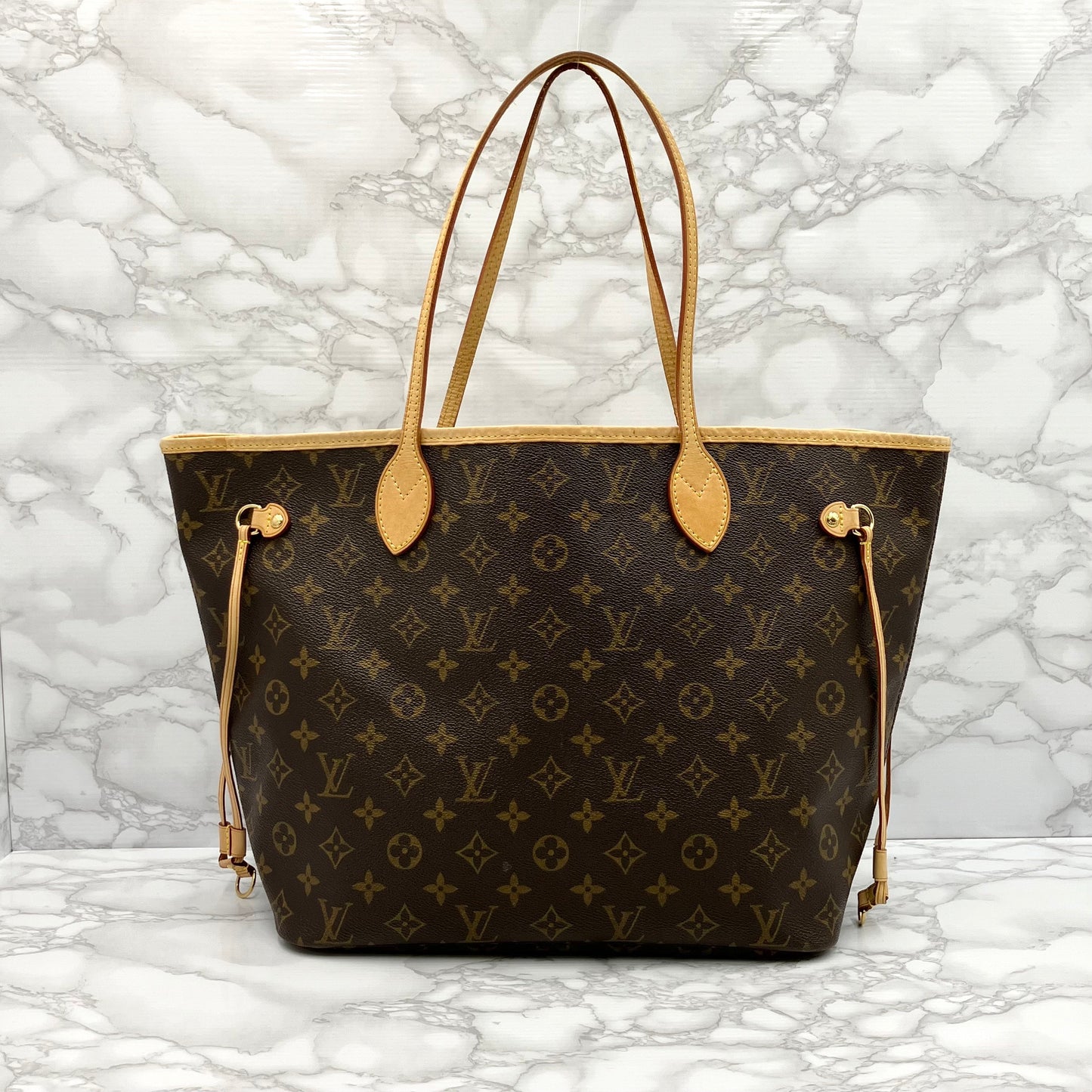 LOUIS VUITTON Monogram Neverfull MM