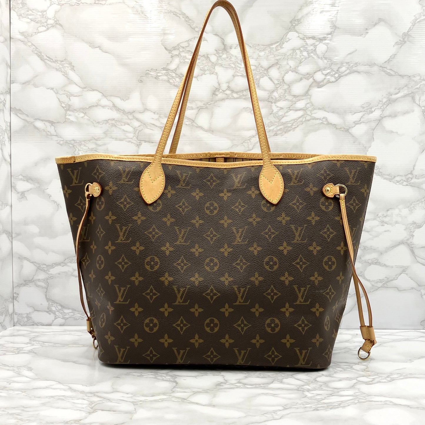 LOUIS VUITTON Monogram Neverfull MM