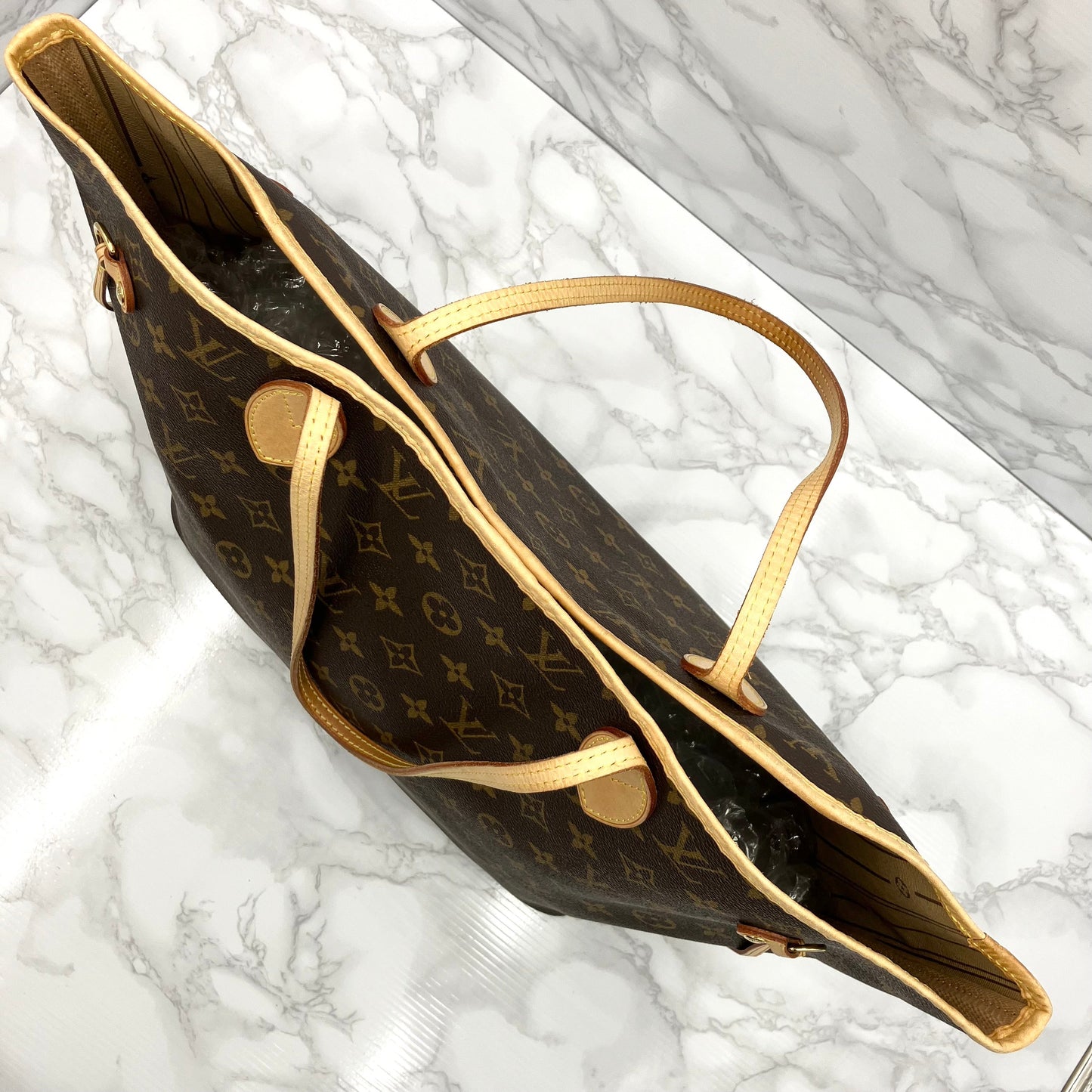 LOUIS VUITTON Monogram Neverfull MM