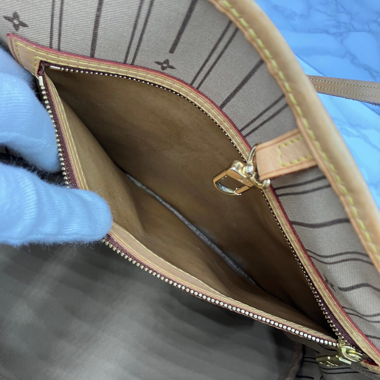 LOUIS VUITTON Monogram Neverfull MM