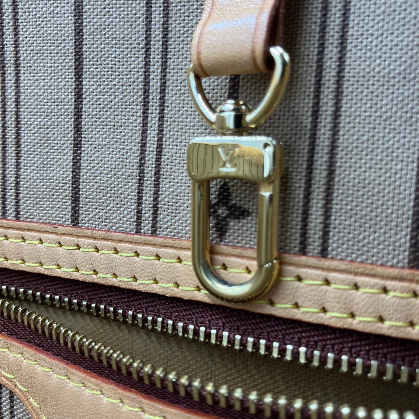 LOUIS VUITTON Monogram Neverfull MM