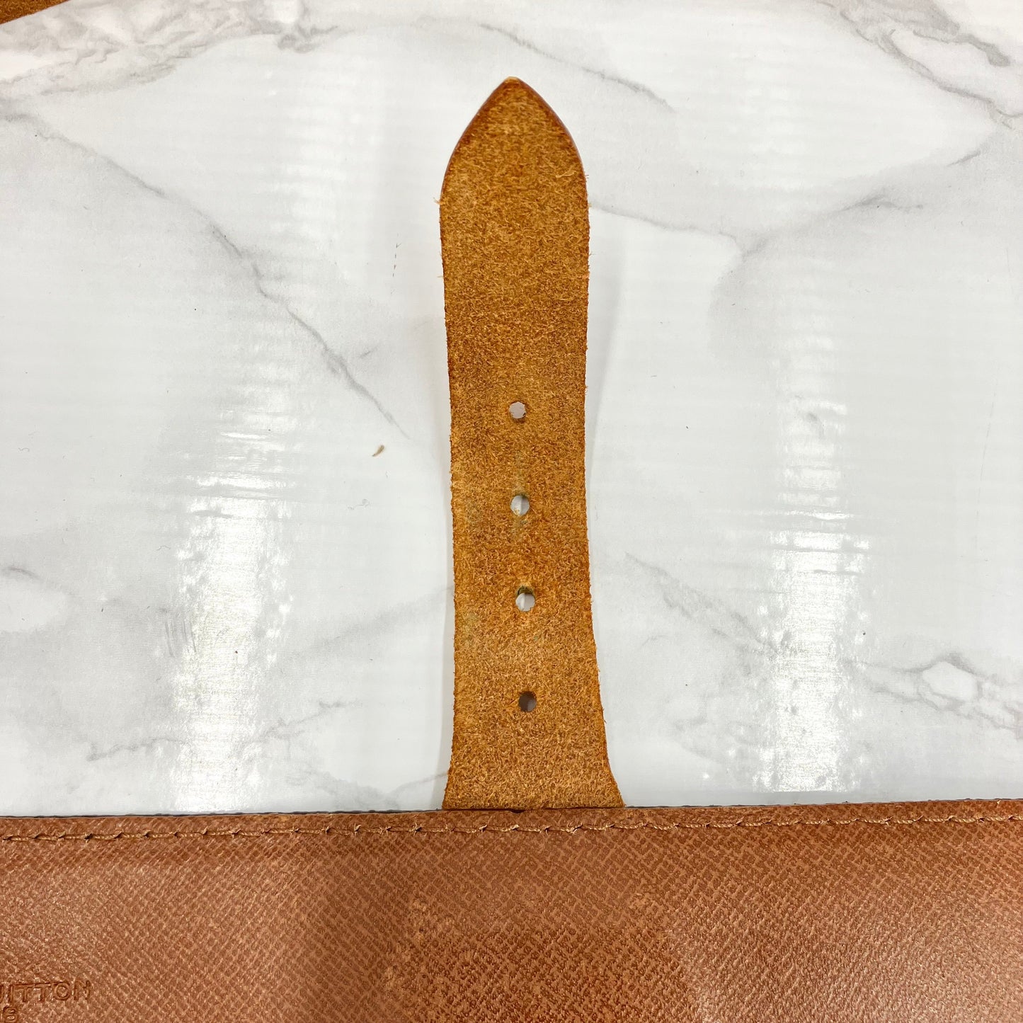 LOUIS VUITTON Monogram cartochiere