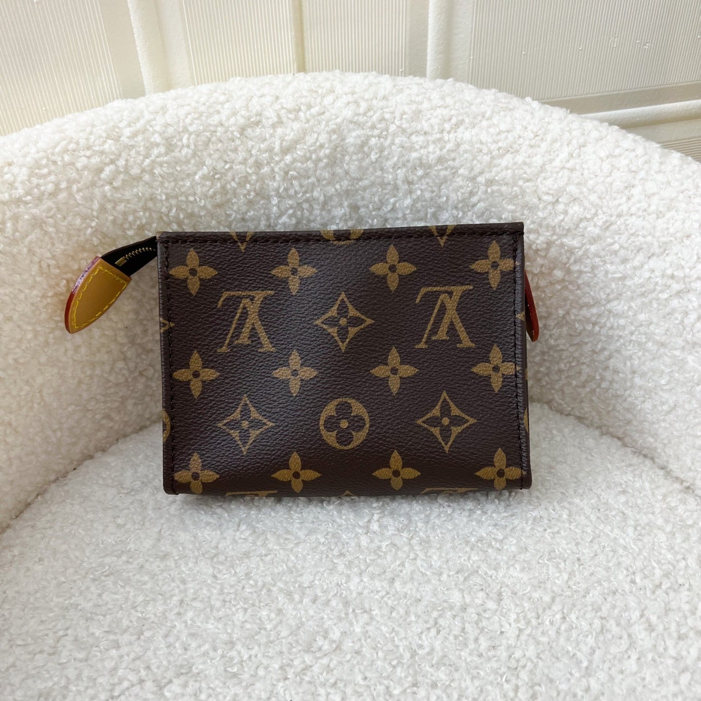 LV Toiletry Pouch on Chain in Monogram Canvas GHW
