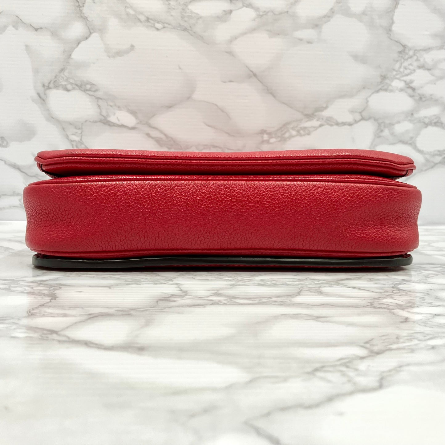 LOUIS VUITTON Amplant Metis