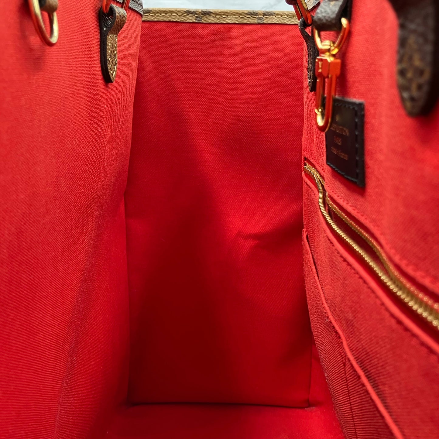 LOUIS VUITTON On The Go GM Monogram Giant Reverse