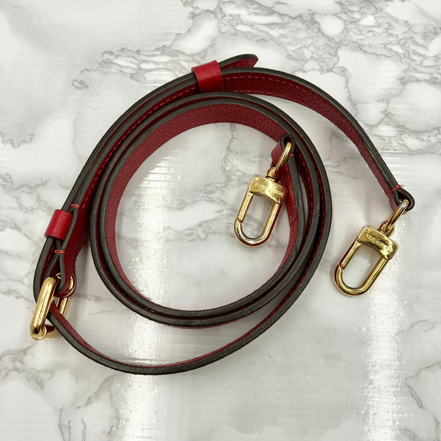 LOUIS VUITTON Amplant Metis