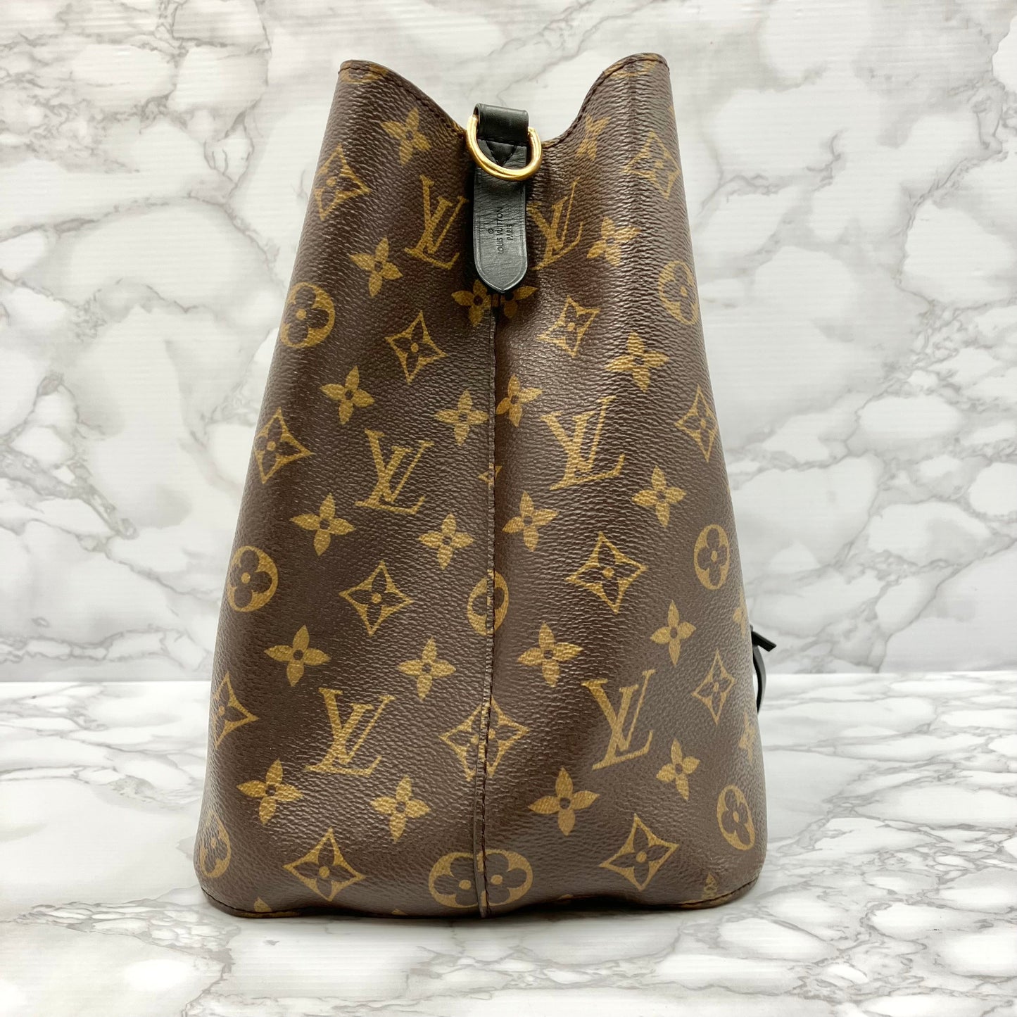 LOUIS VUITTON Monogram Neo Noe