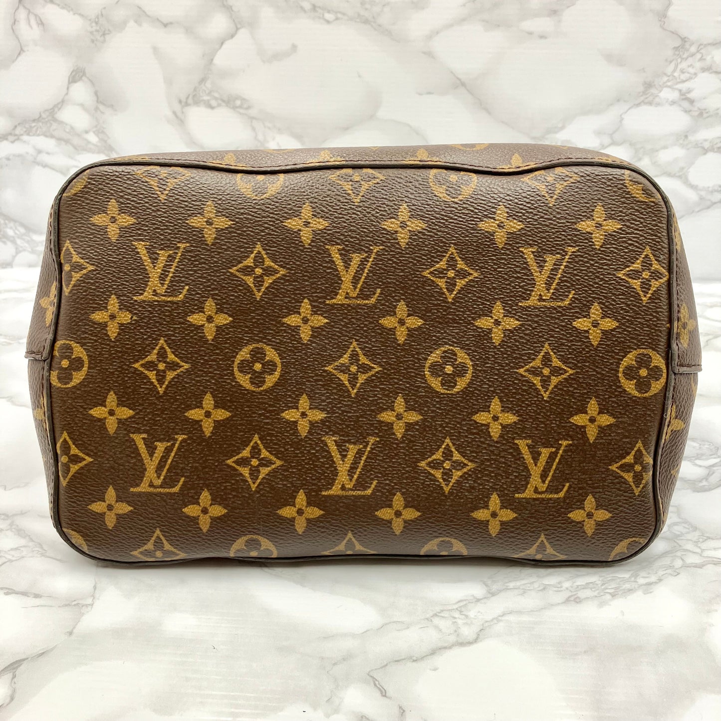 LOUIS VUITTON Monogram Neo Noe