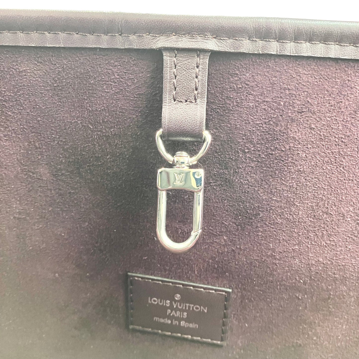 LOUIS VUITTON Epi Neverfull MM fuchsia