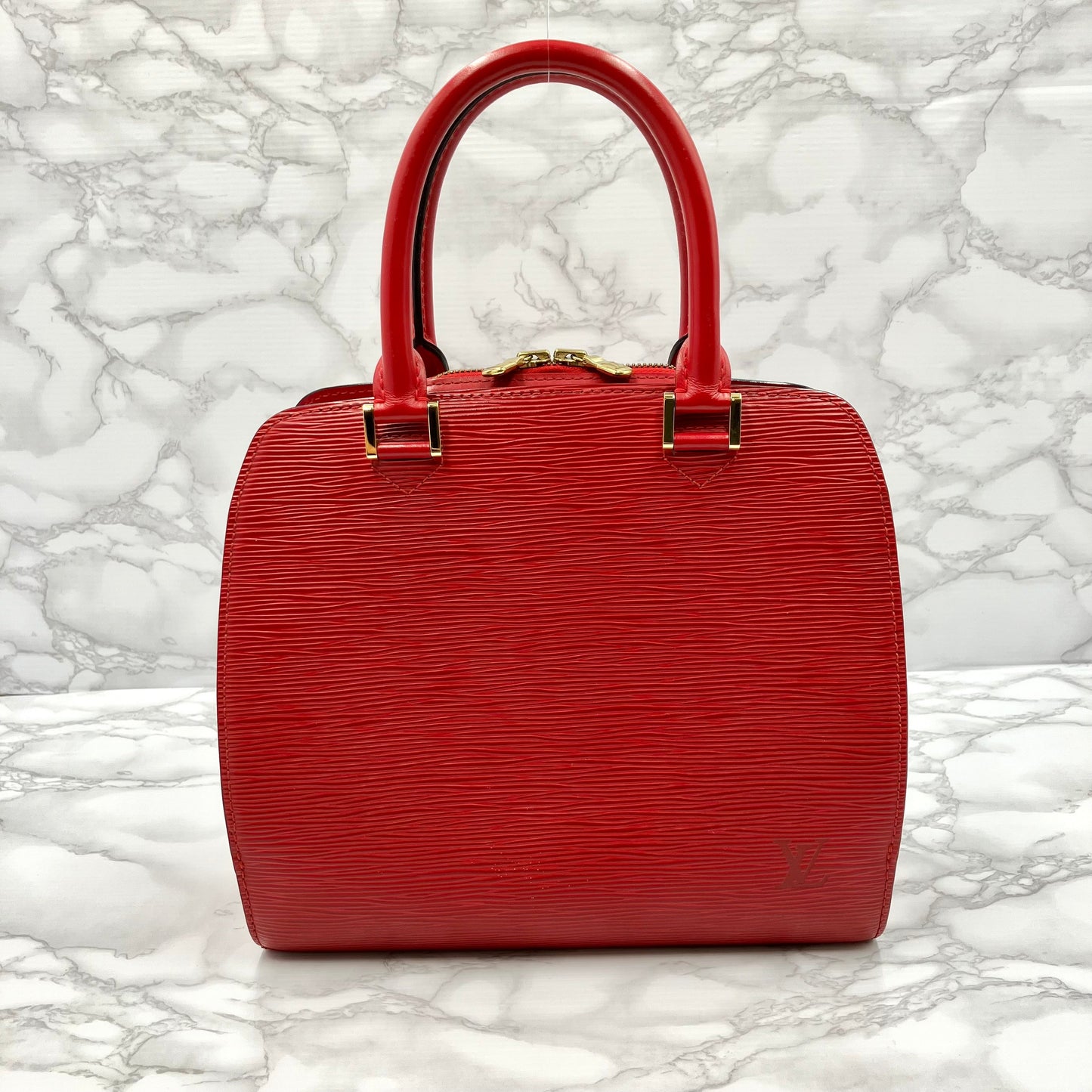 LOUIS VUITTON Epi Pont Neuf