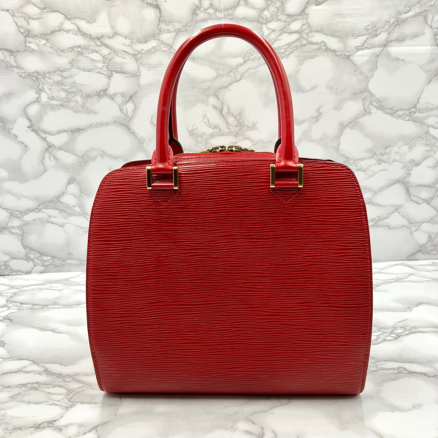 LOUIS VUITTON Epi Pont Neuf