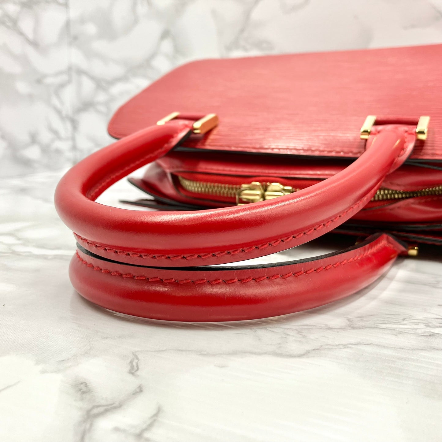 LOUIS VUITTON Epi Pont Neuf