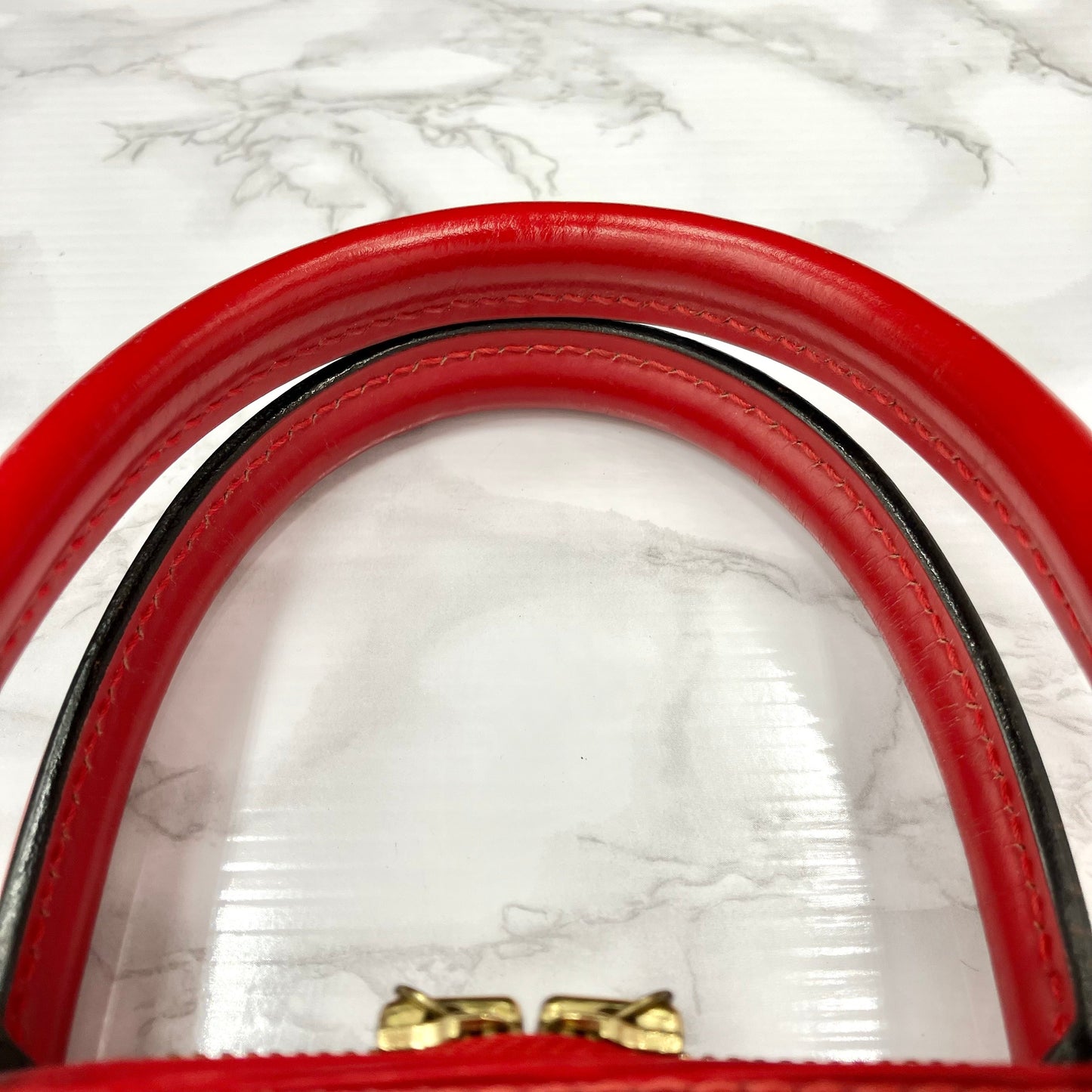 LOUIS VUITTON Epi Pont Neuf