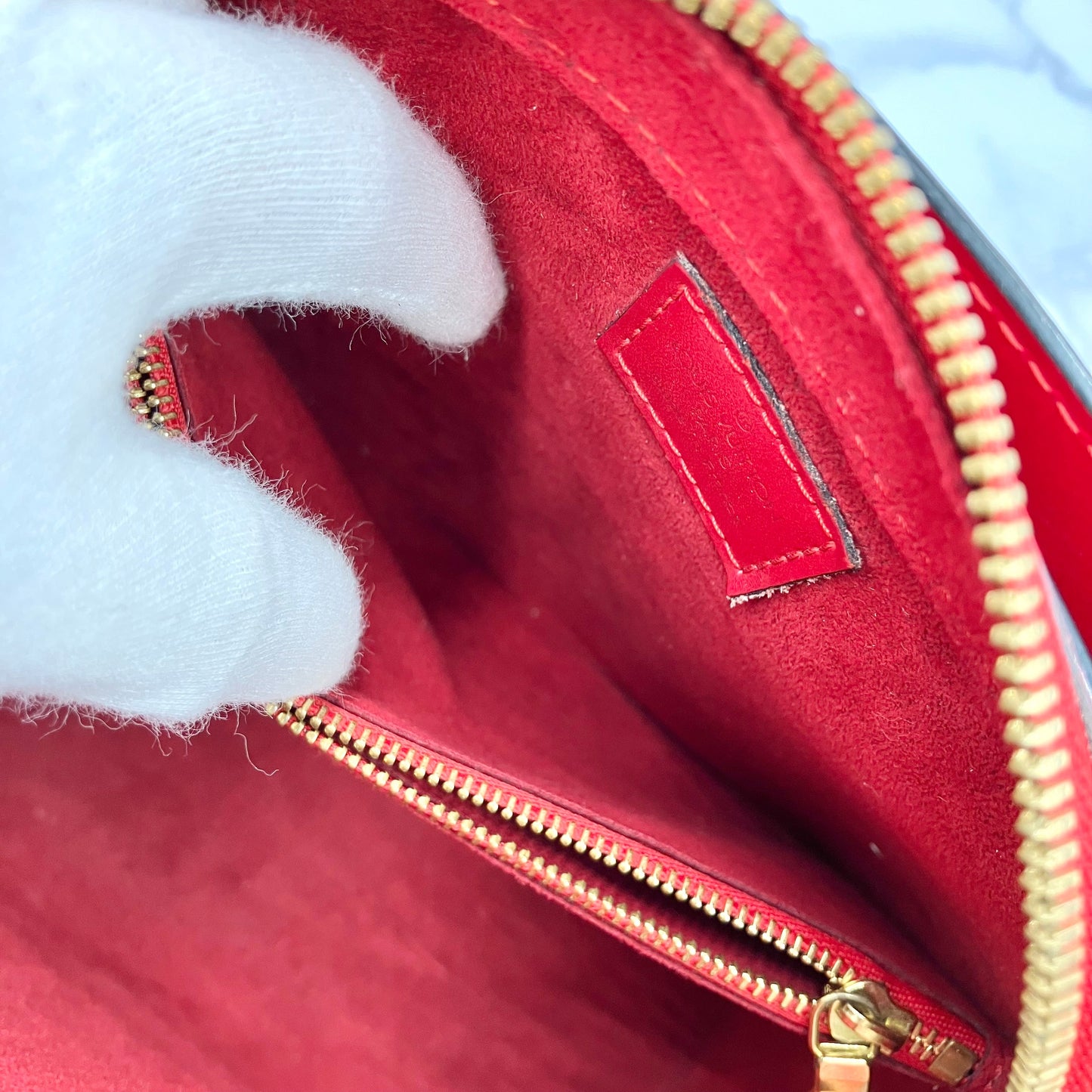 LOUIS VUITTON Epi Pont Neuf