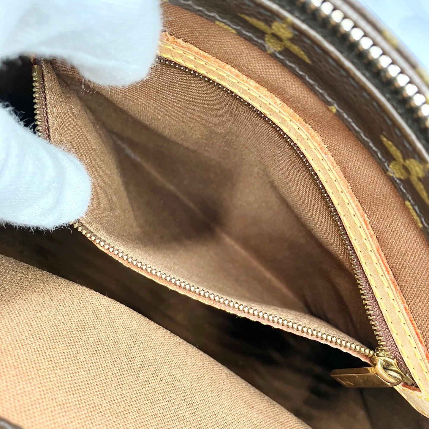 LOUIS VUITTON Monogram Cabas Piano