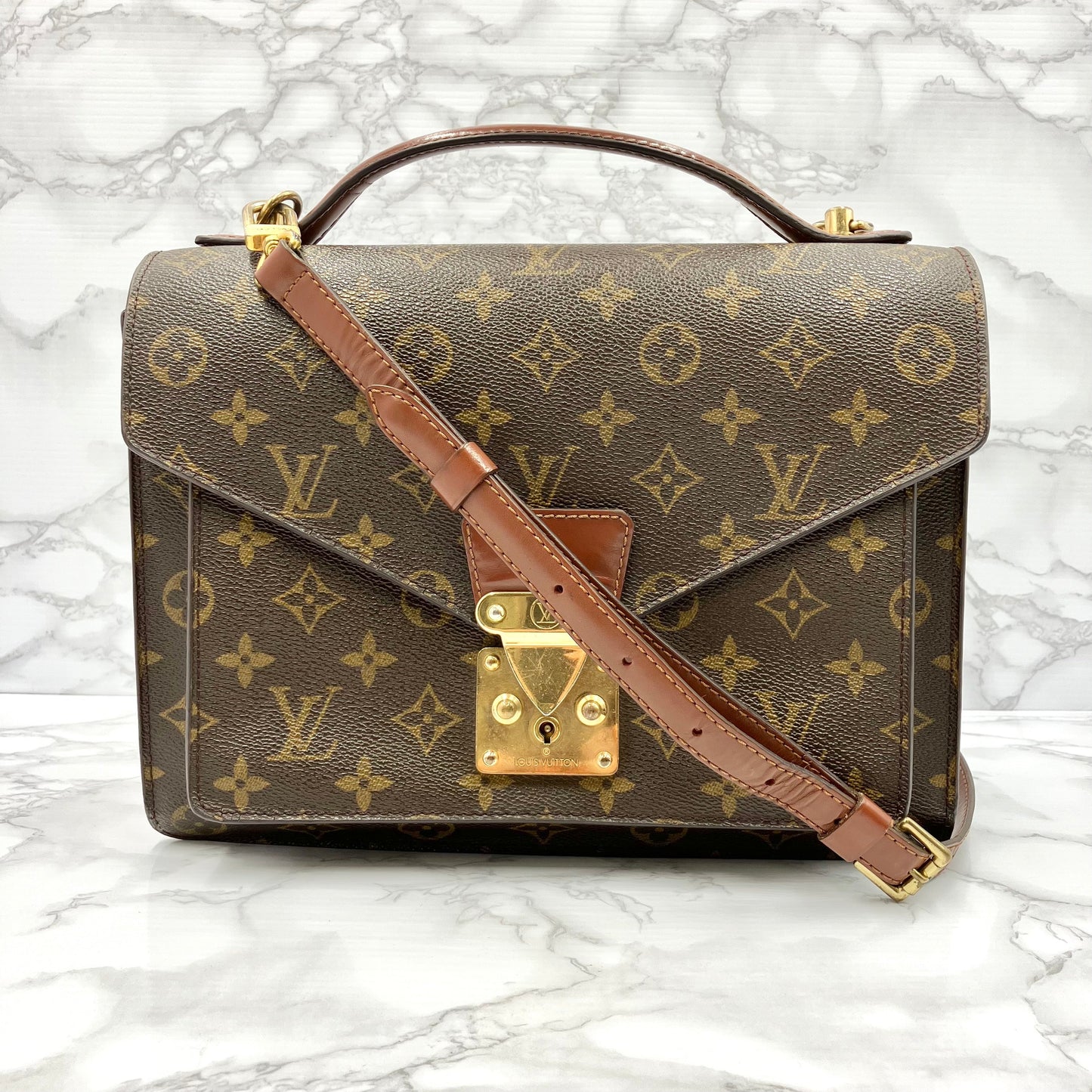 LOUIS VUITTON Monogram monceau