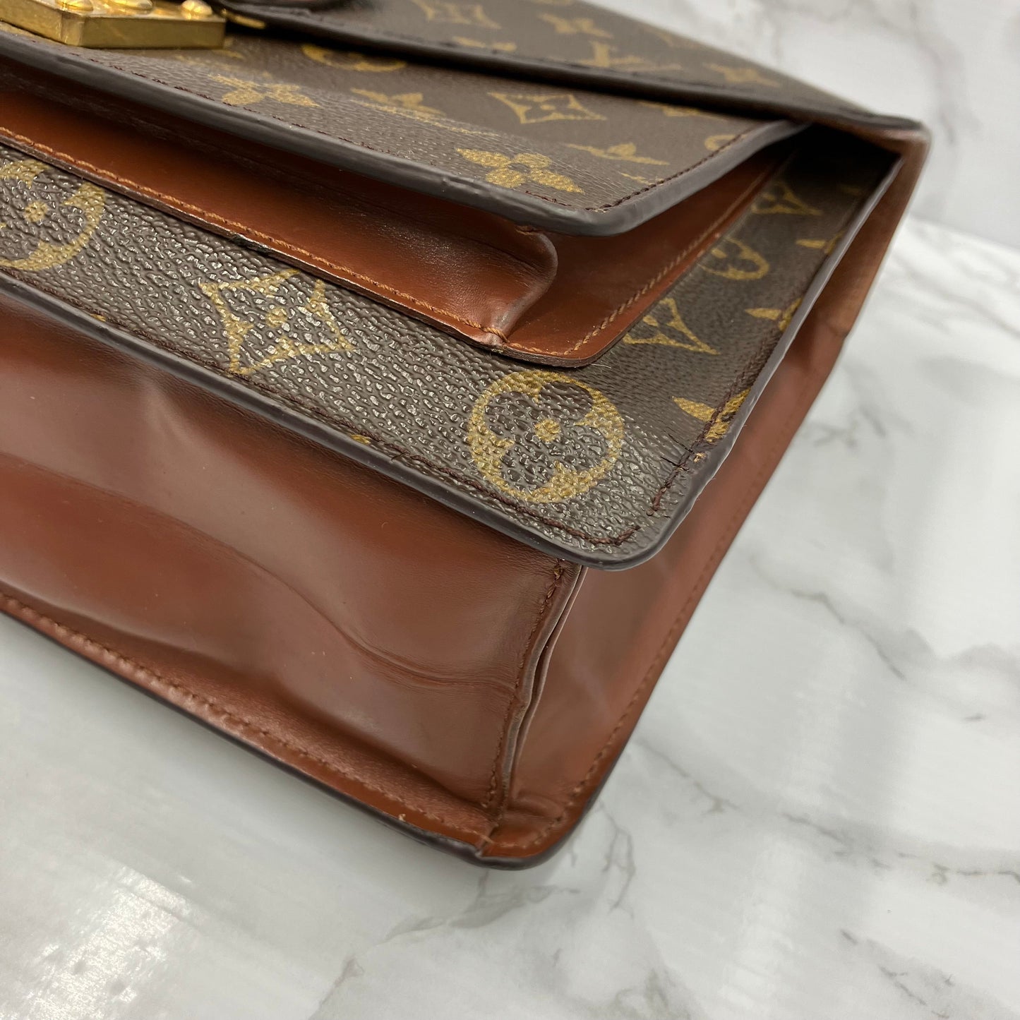 LOUIS VUITTON Monogram monceau