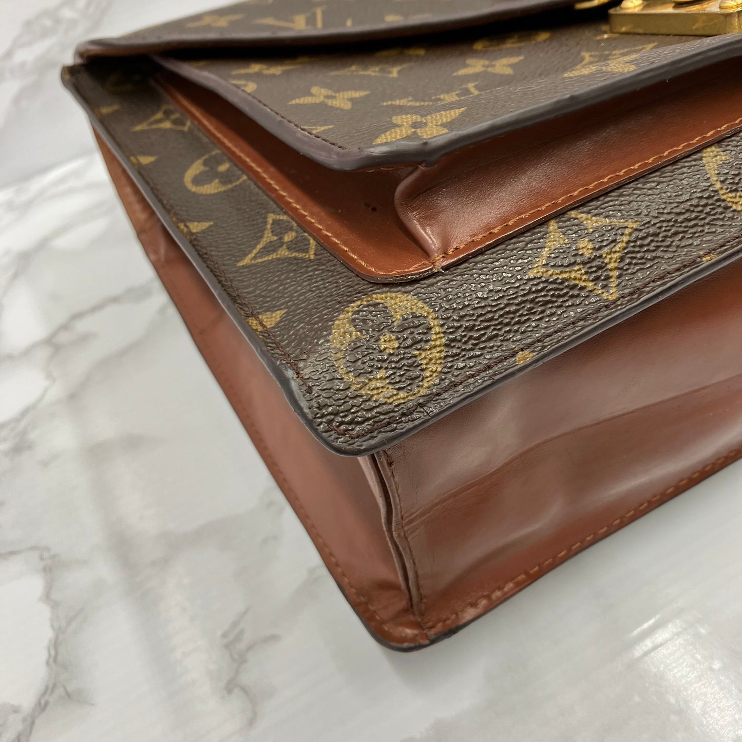 LOUIS VUITTON Monogram monceau