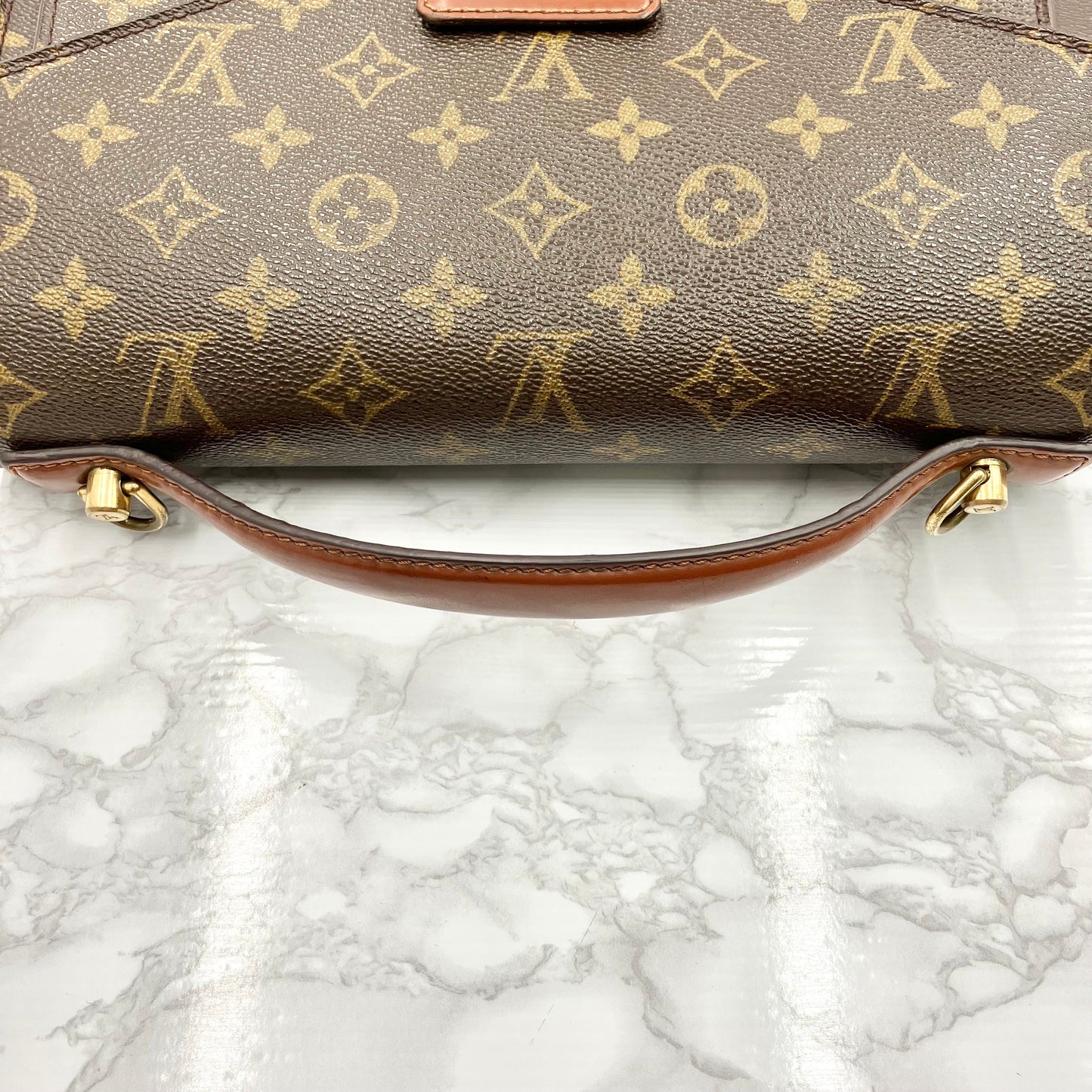 LOUIS VUITTON Monogram monceau
