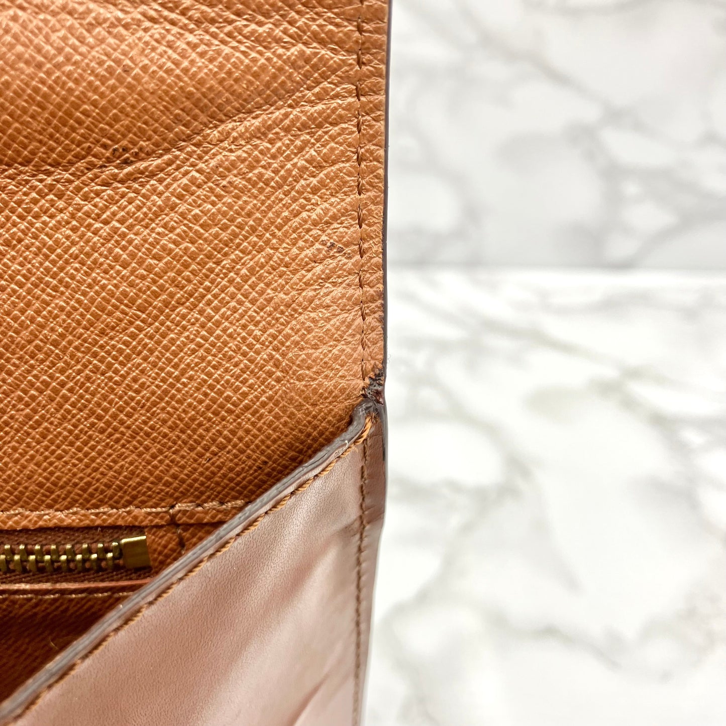 LOUIS VUITTON Monogram monceau