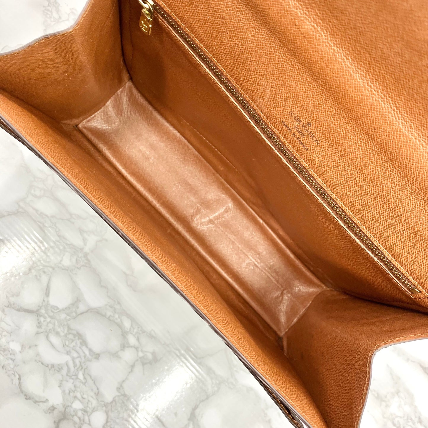 LOUIS VUITTON Monogram monceau
