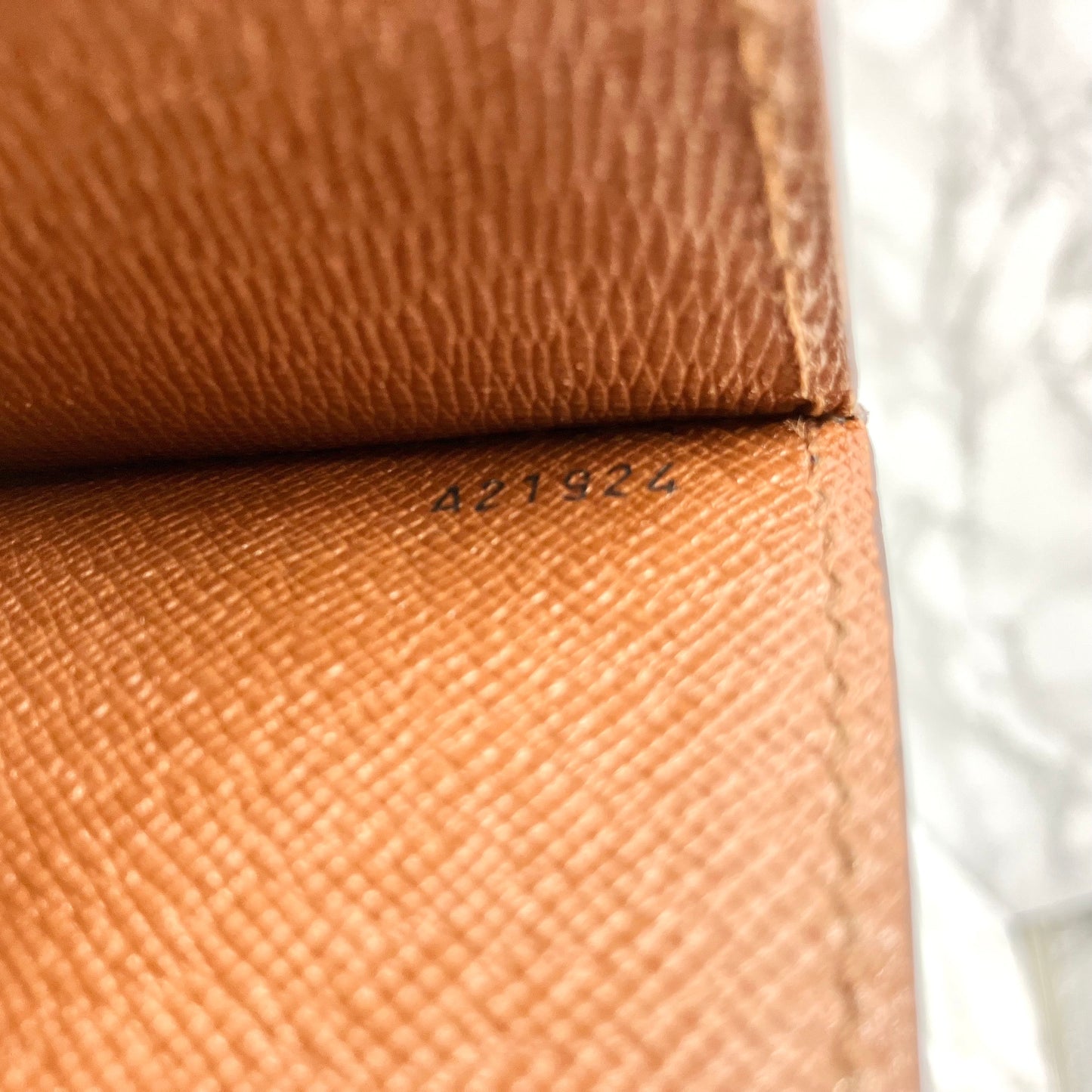 LOUIS VUITTON Monogram monceau