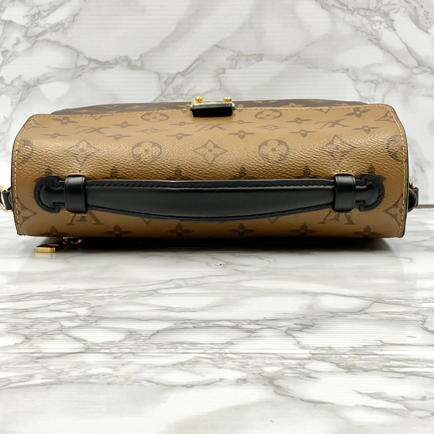 LOUIS VUITTON Monogram Reverse Metis