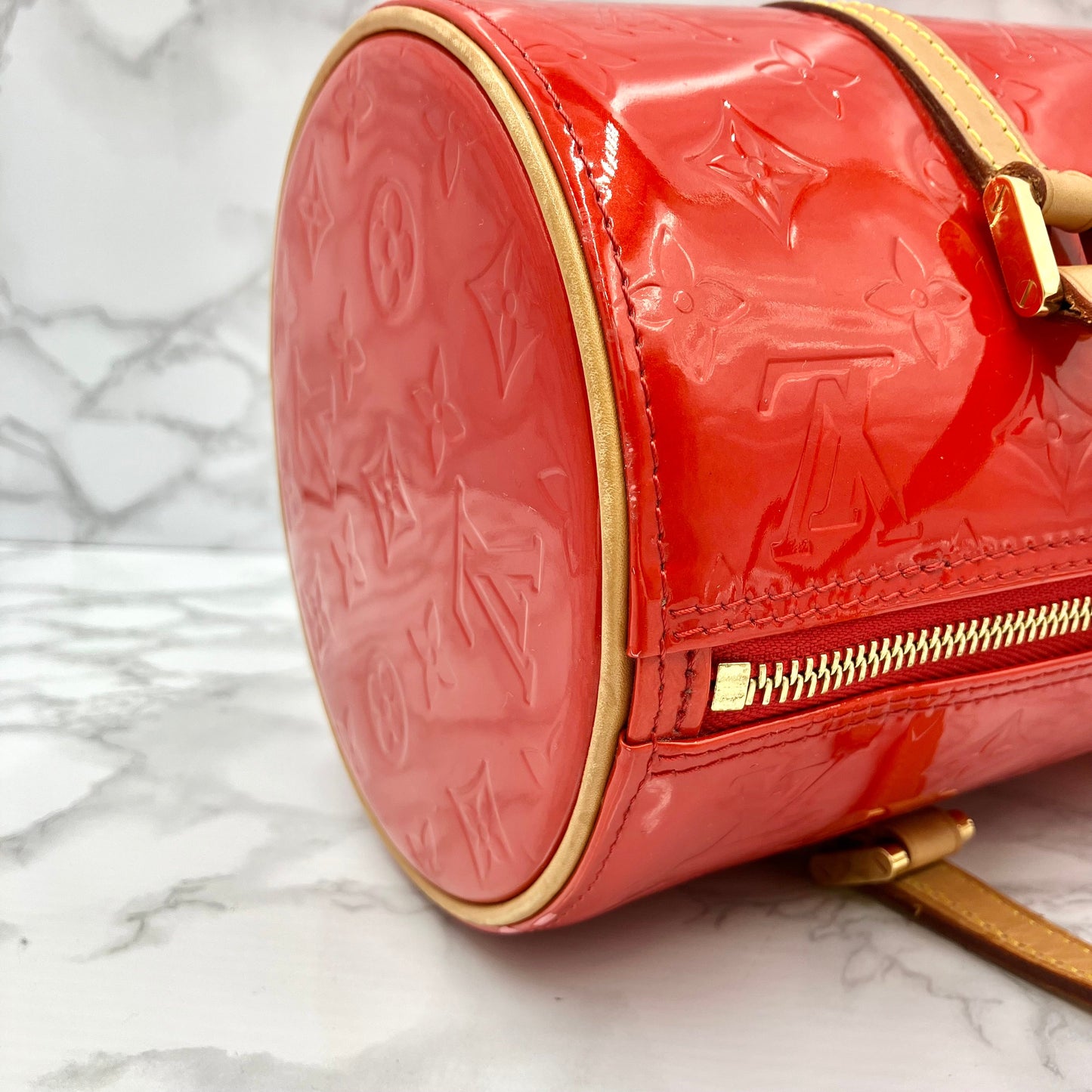 LOUIS VUITTON Vernis Papillon