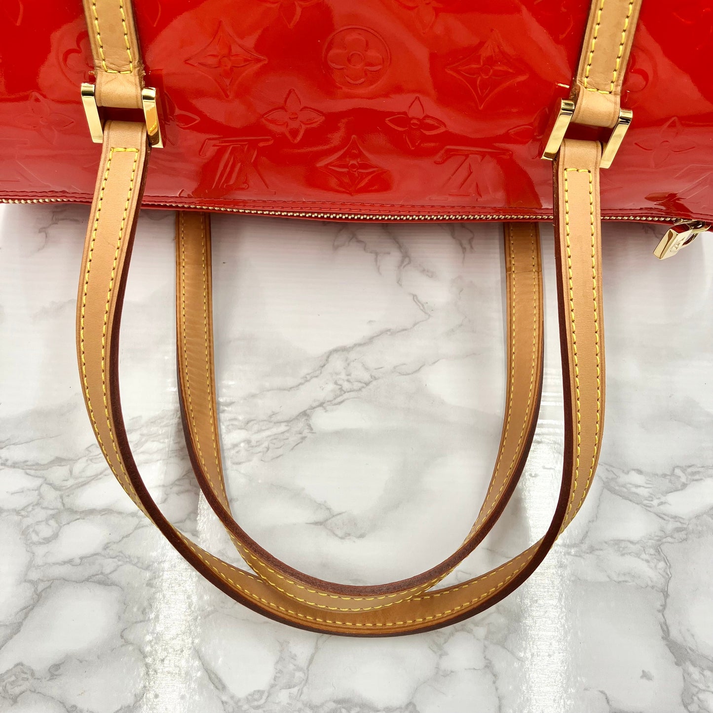 LOUIS VUITTON Vernis Papillon