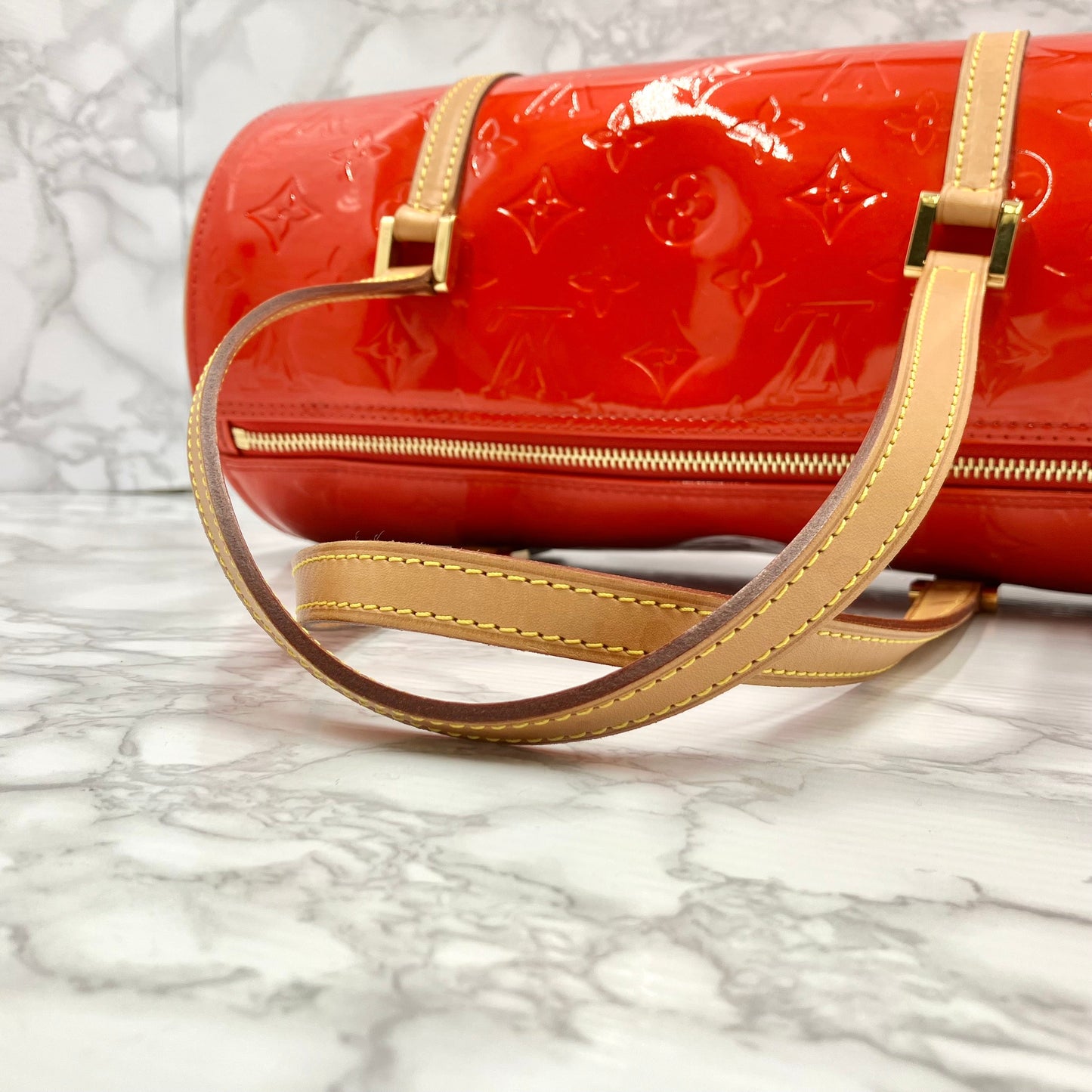 LOUIS VUITTON Vernis Papillon