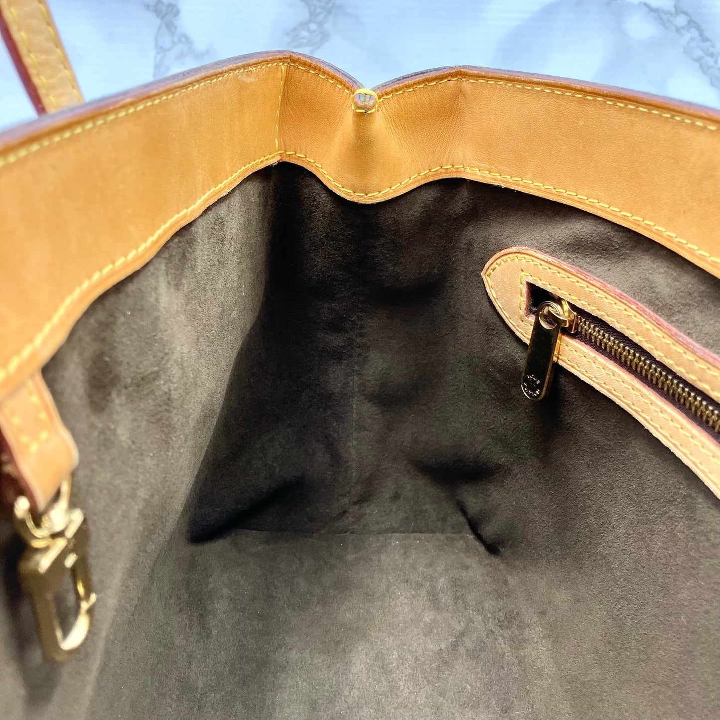 LOUIS VUITTON Monogram Wilshire PM