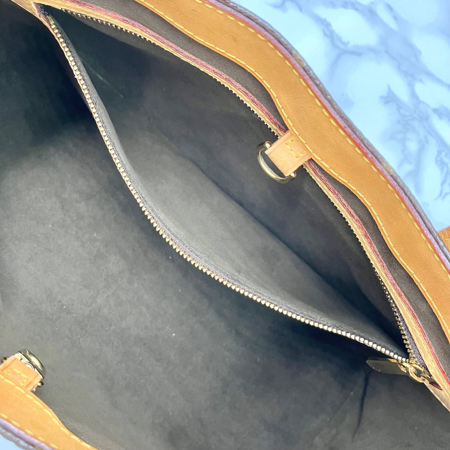 LOUIS VUITTON Monogram Wilshire PM