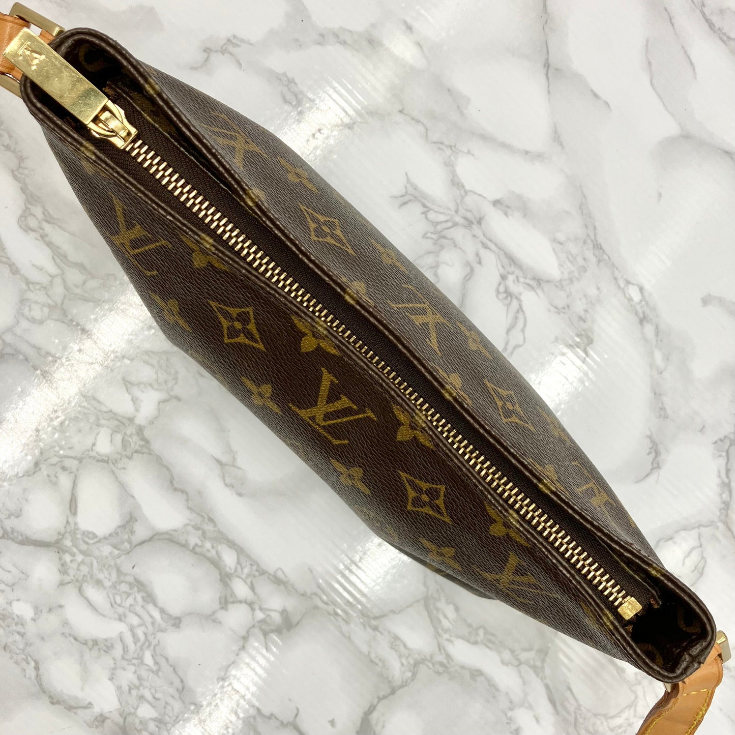 LOUIS VUITTON Monogram Trotter
