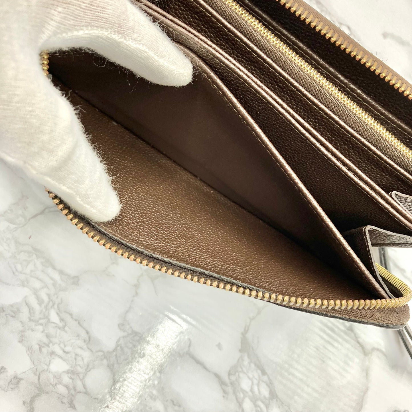LOUIS VUITTON Amplant Zippy