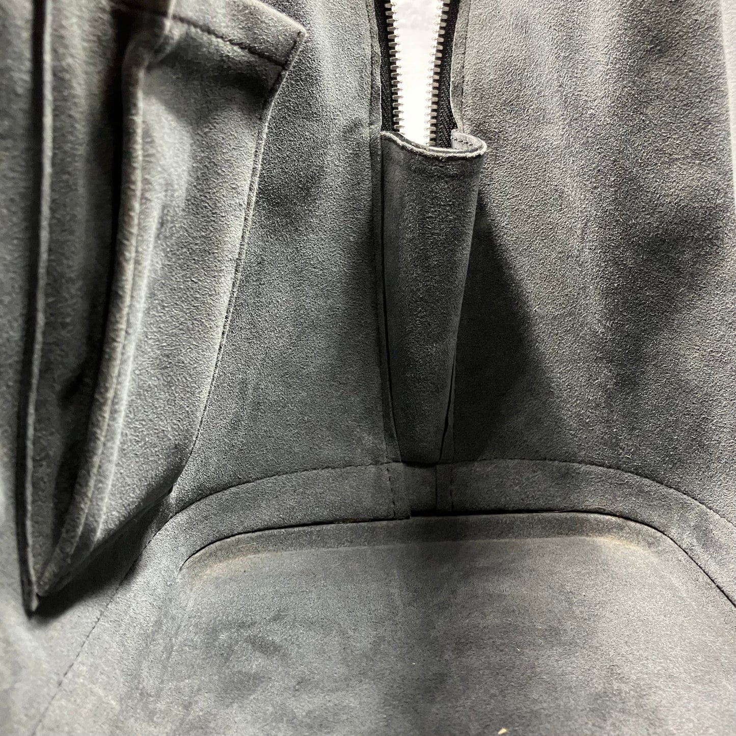 LOUIS VUITTON EPi Alma PM
