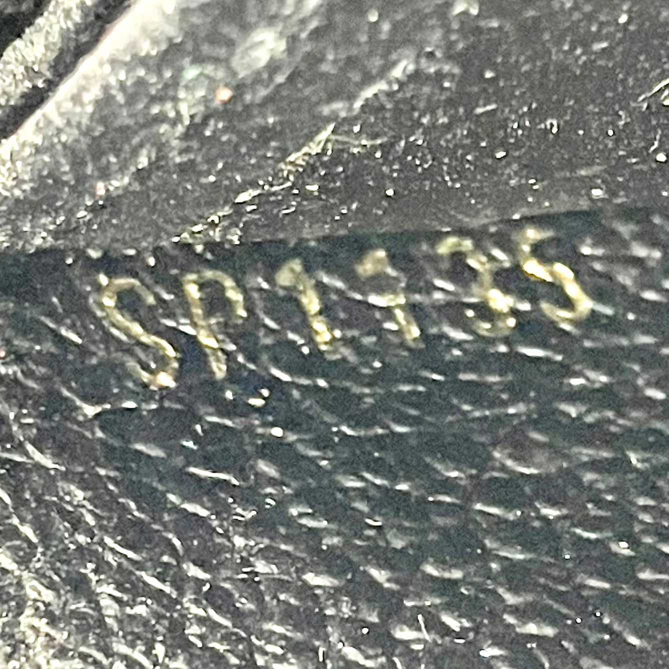 LOUIS VUITTON Amplant Zippy