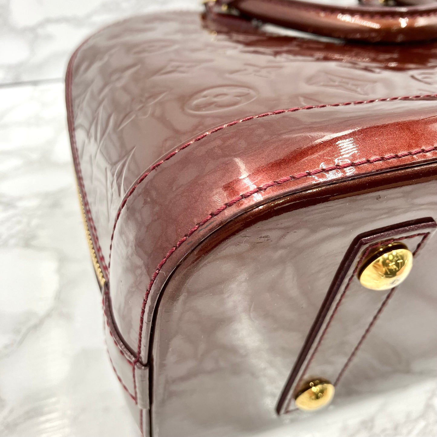 LOUIS VUITTON Vernis Alma PM