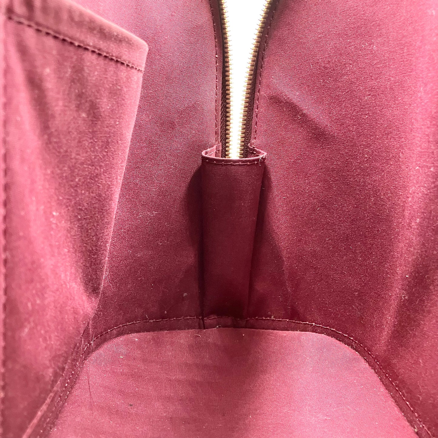 LOUIS VUITTON Vernis Alma PM