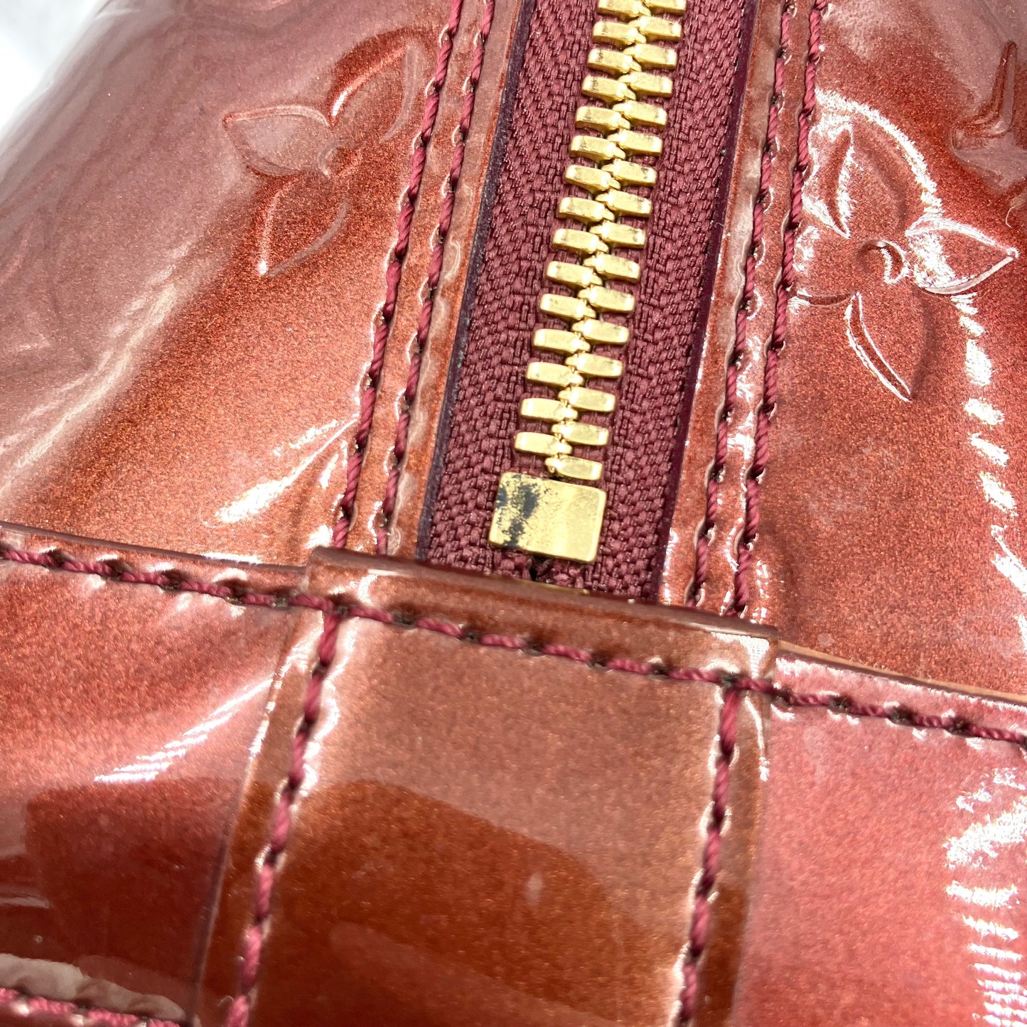 LOUIS VUITTON Vernis Alma PM