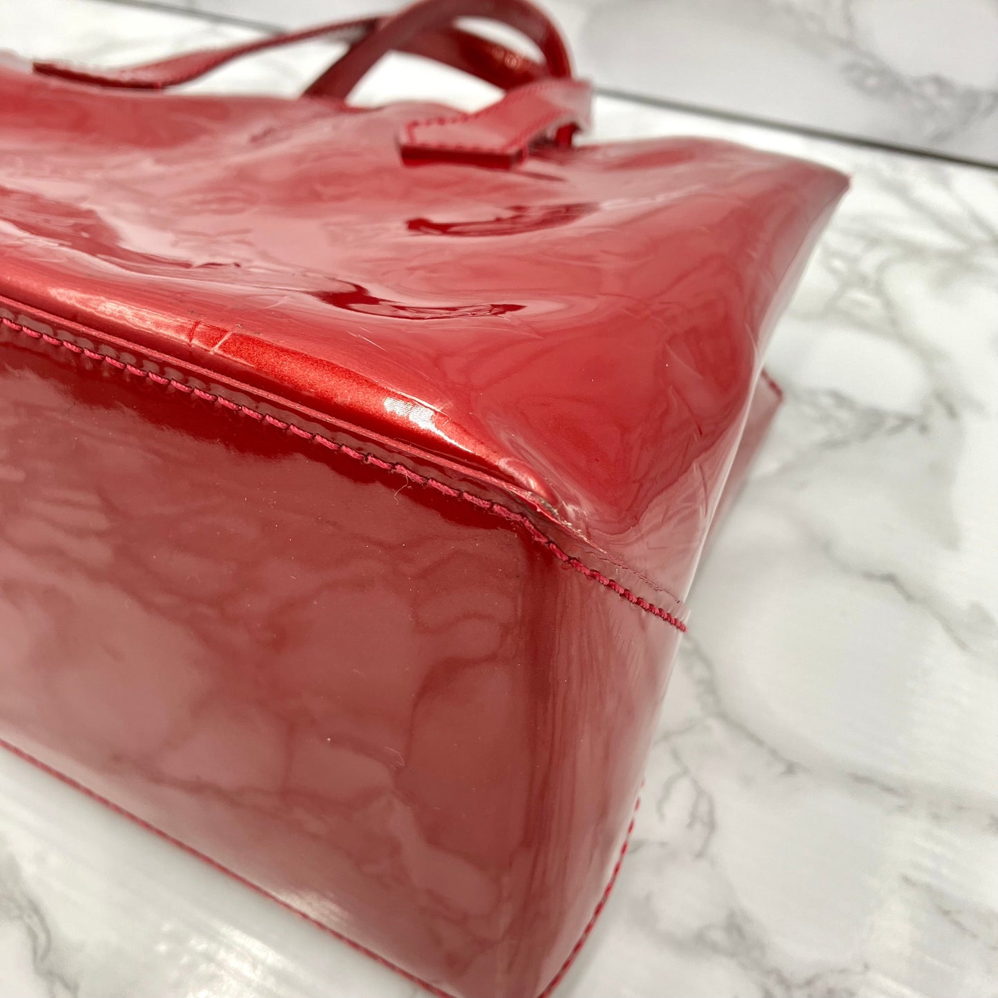 LOUIS VUITTON Vernis Wilshire PM