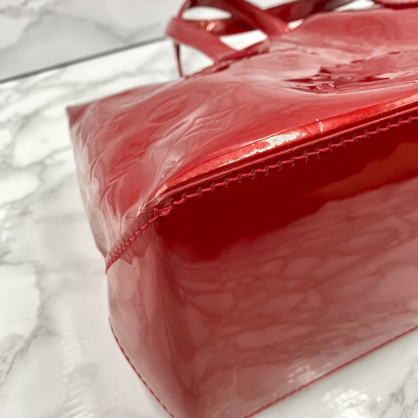 LOUIS VUITTON Vernis Wilshire PM