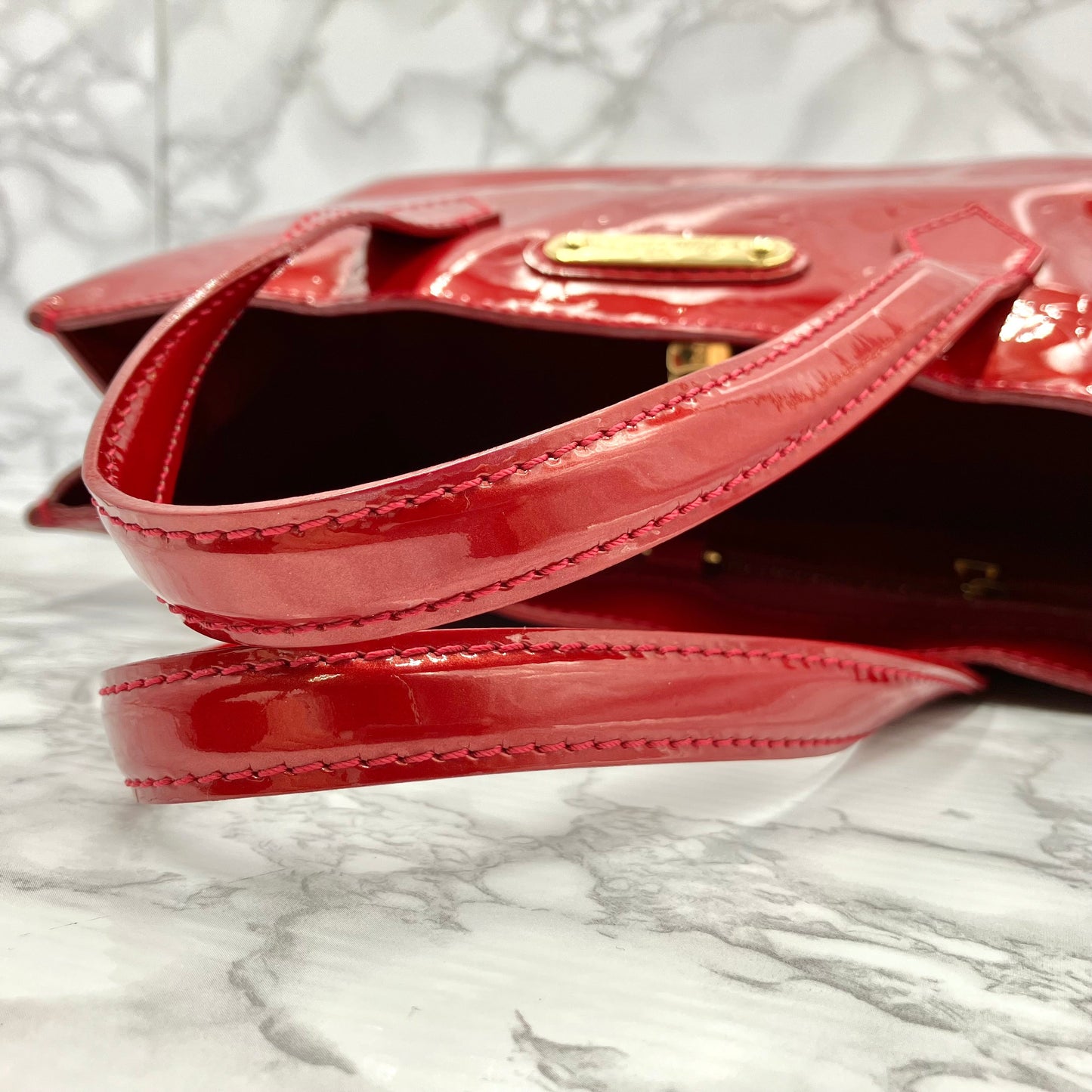 LOUIS VUITTON Vernis Wilshire PM