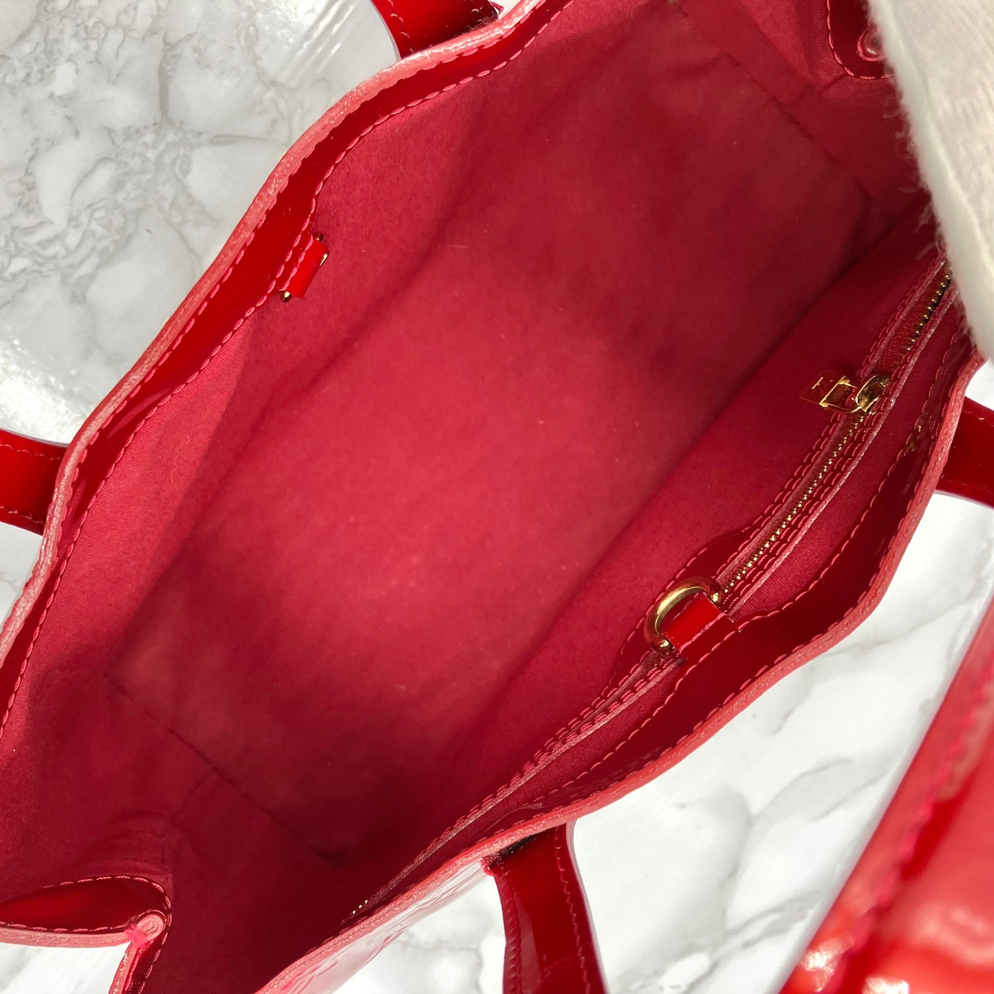 LOUIS VUITTON Vernis Wilshire PM