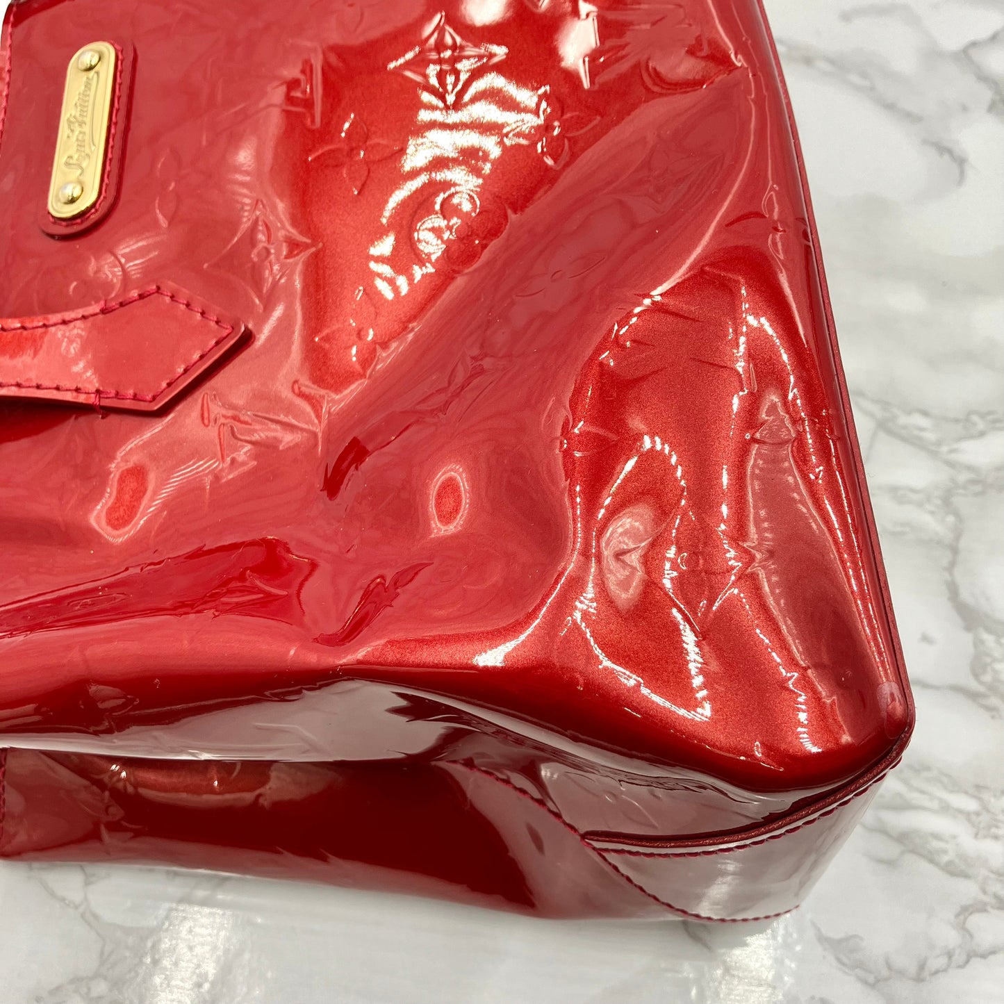 LOUIS VUITTON Vernis Wilshire PM