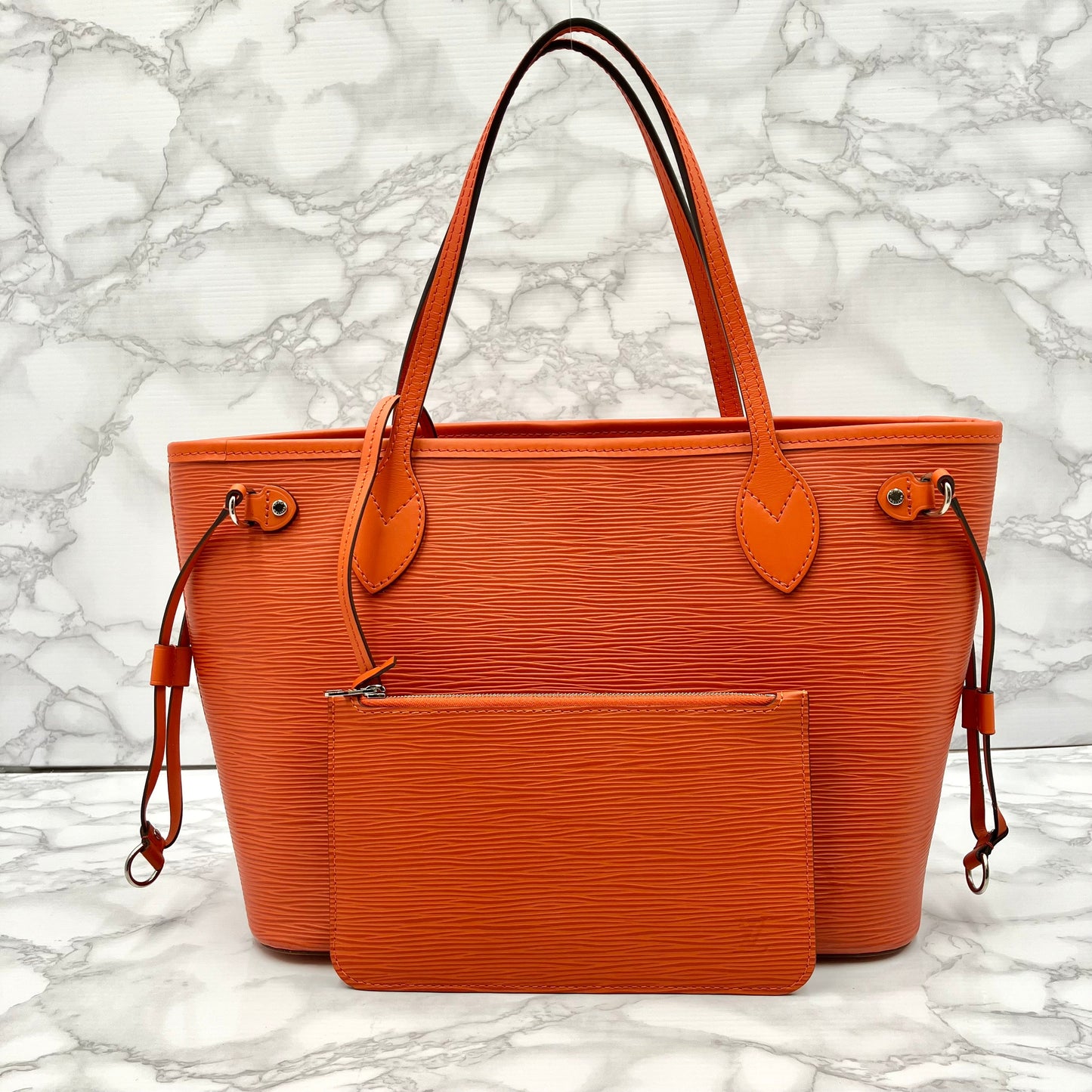 LOUIS VUITTON Epi Neverfull PM