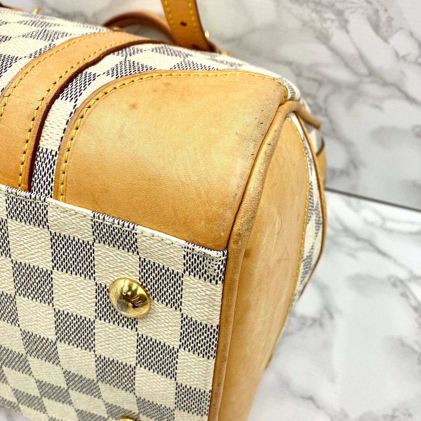 LOUIS VUITTON Azul Berkeley