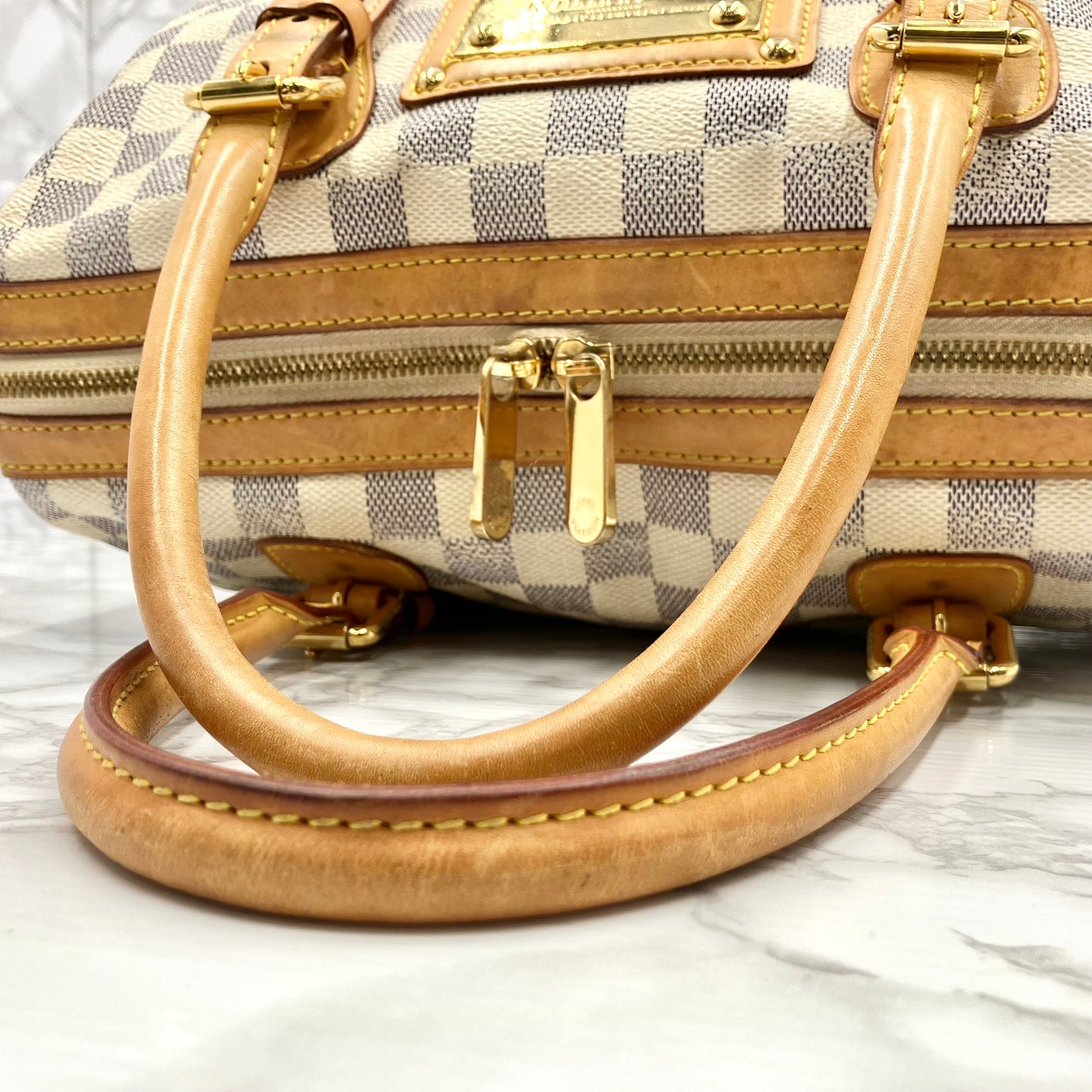 LOUIS VUITTON Azul Berkeley