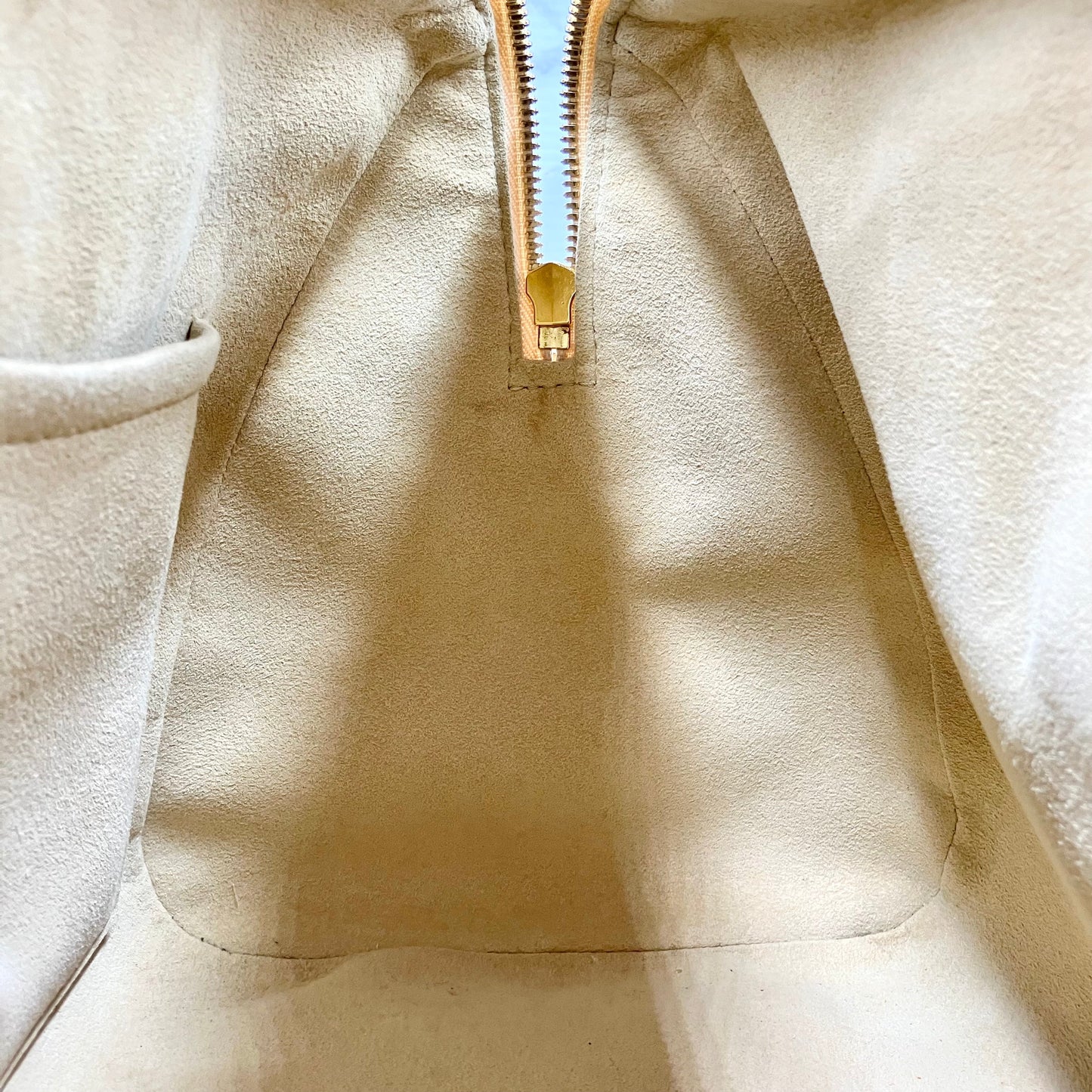 LOUIS VUITTON Azul Berkeley